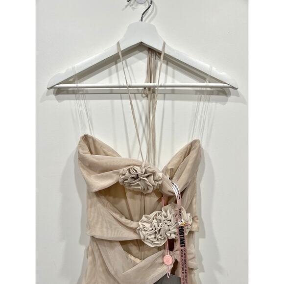 NWT HOUSE OF CB Caterina Floral Cutout Mini Dress in Fog - Picture 7 of 16